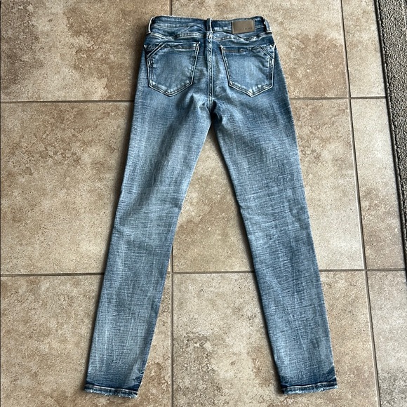 Buckle Black Blue Jeans - Picture 2 of 4